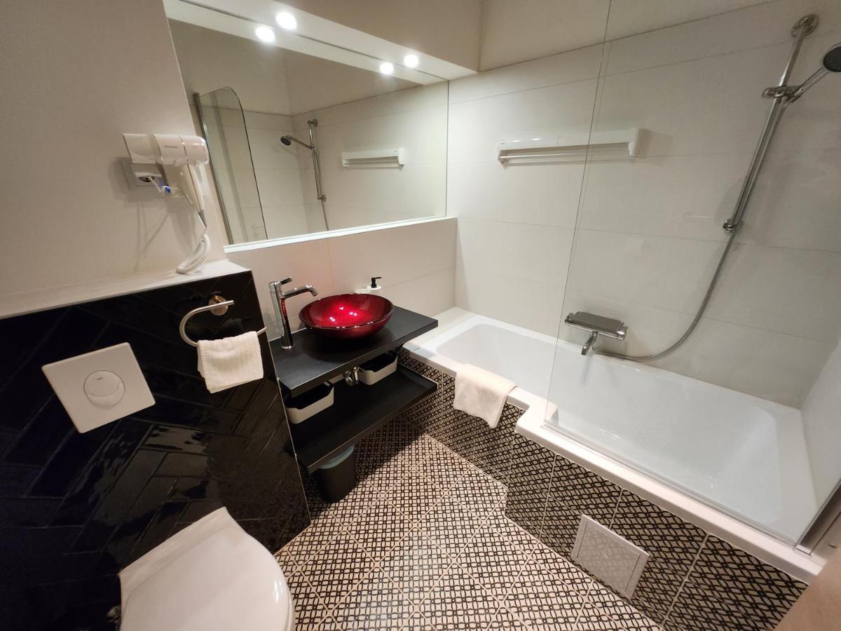 Apartman 18 Aparthotel Debrecen Bagian luar foto