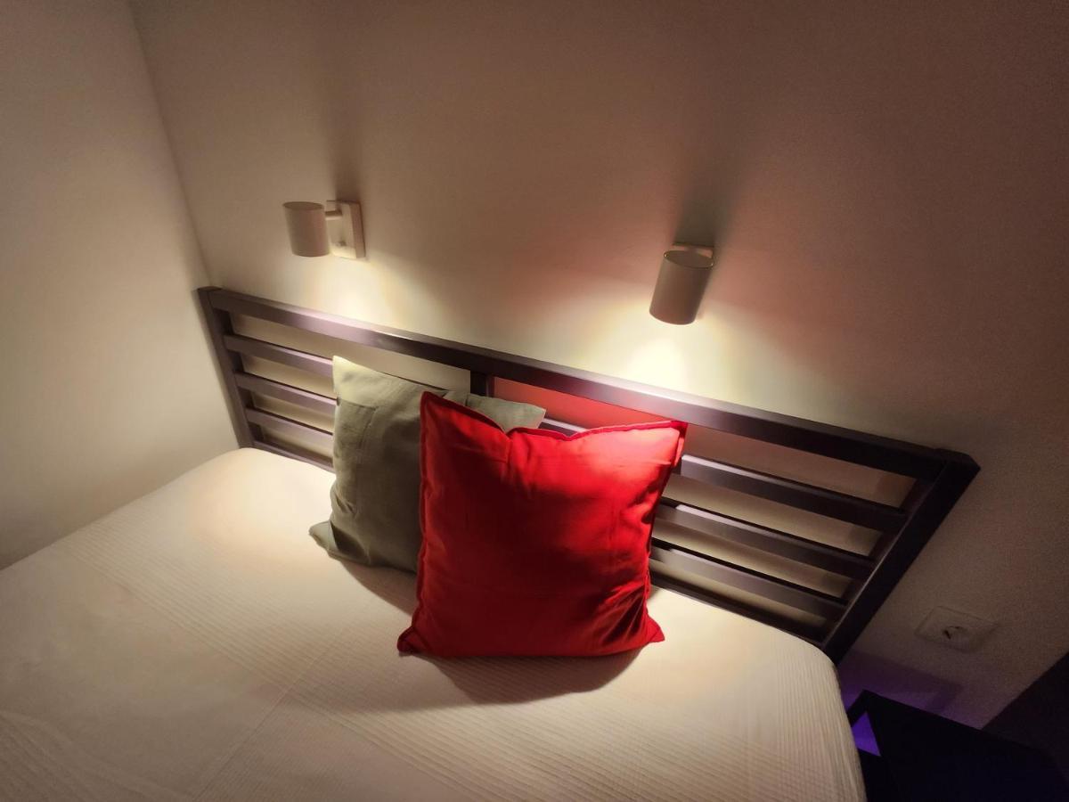 Apartman 18 Aparthotel Debrecen Bagian luar foto
